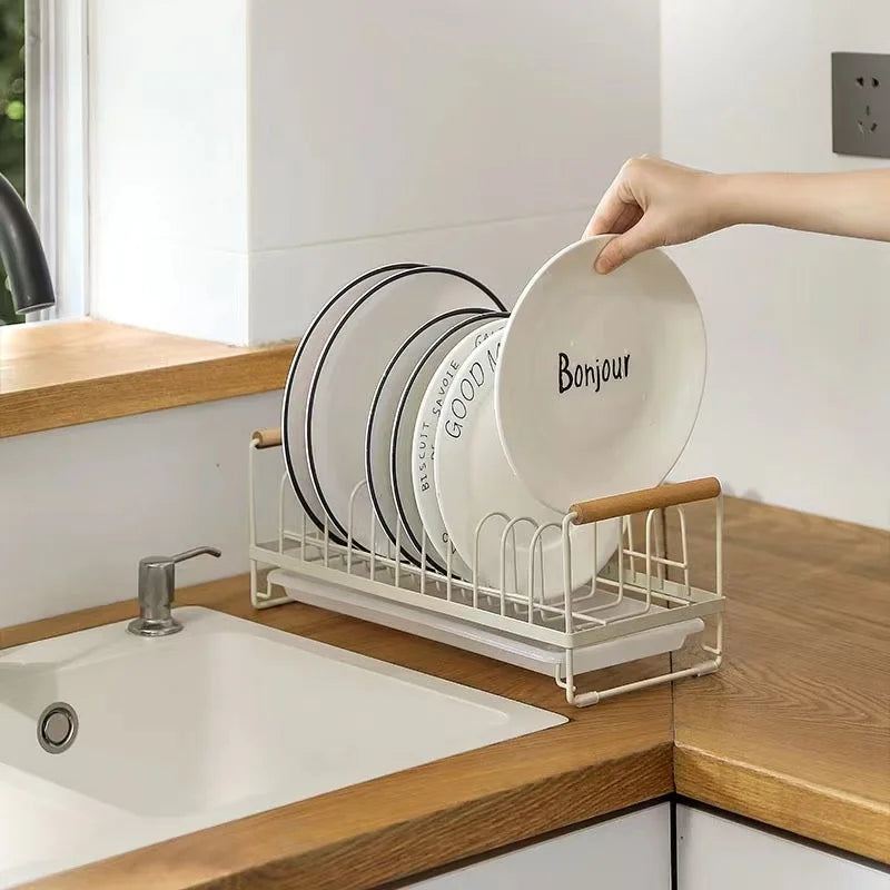 Rack escorredor de louças
Organizador de cozinha sem perfuração, ideal para secagem e armazenamento de tigelas e utensílios. Perfeito para bancadas ou armários domésticos.